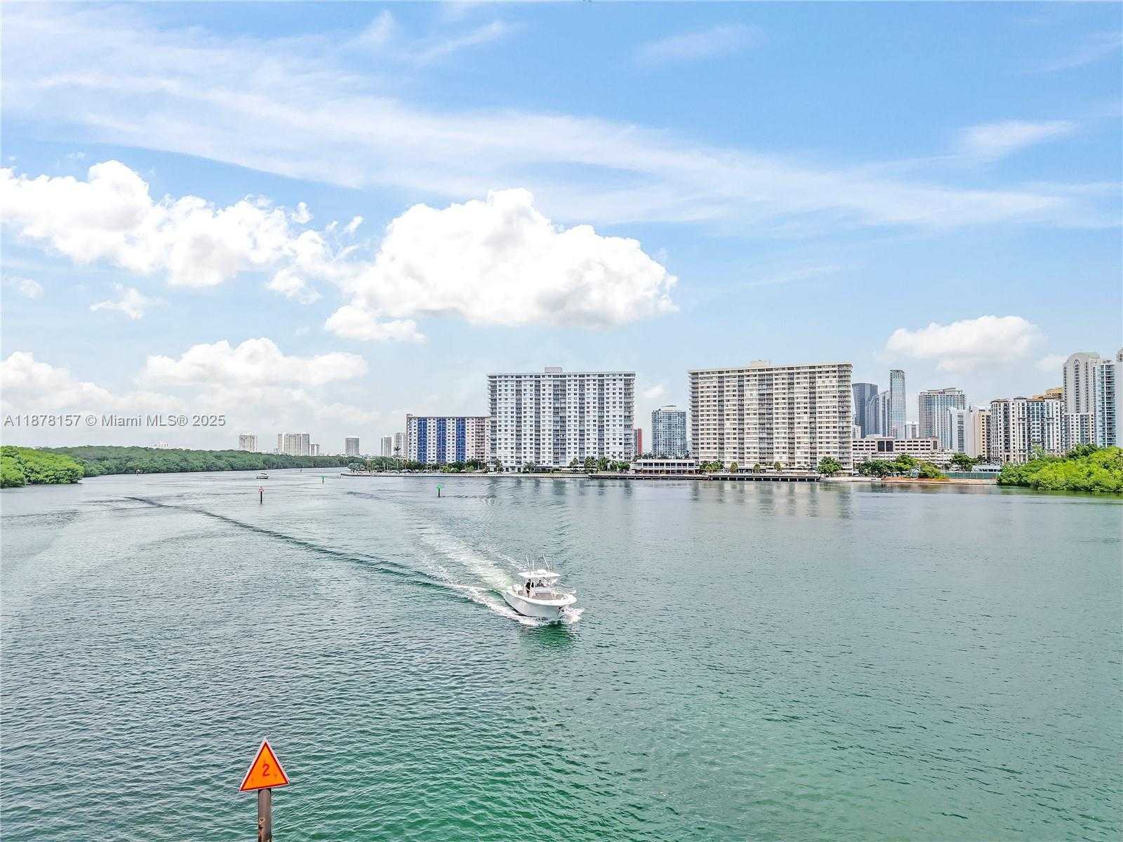 Small Image of 500 BAYVIEW DR #732, Sunny Isles Beach Number 34