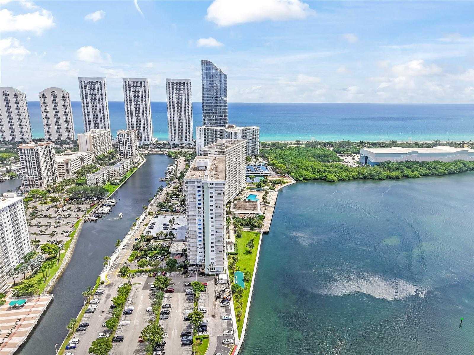 Small Image of 500 BAYVIEW DR #732, Sunny Isles Beach Number 38