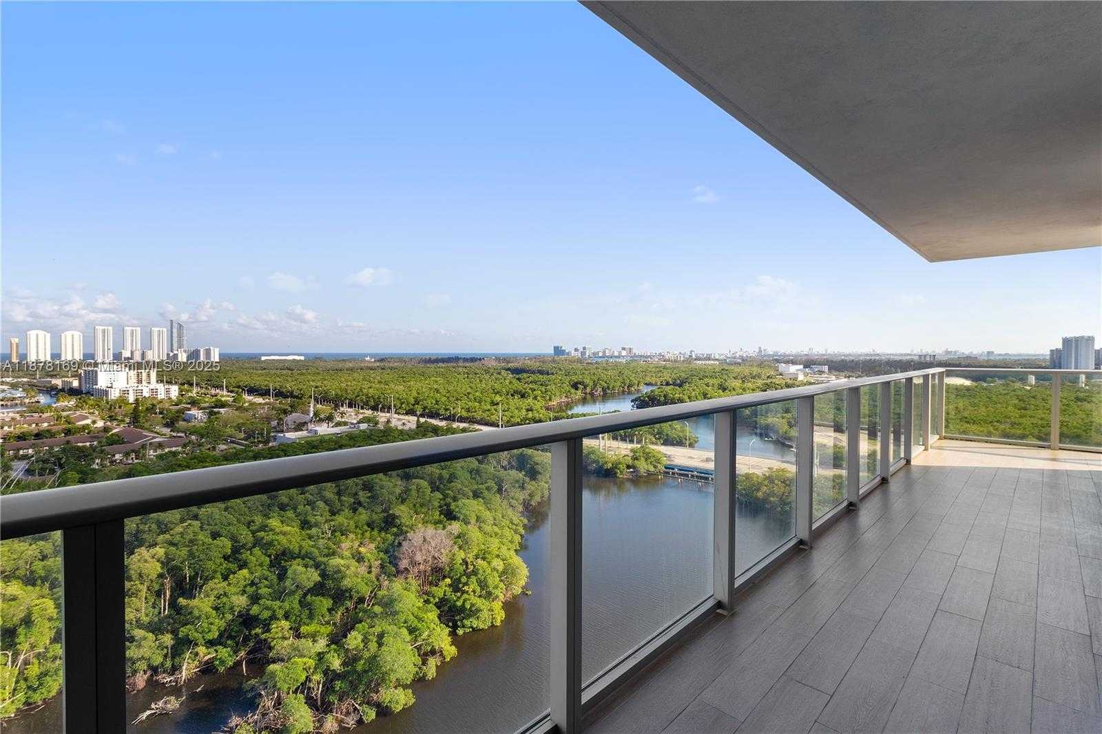 Small Image of 16385 BISCAYNE BLVD #1921, North Miami Beach Number 12