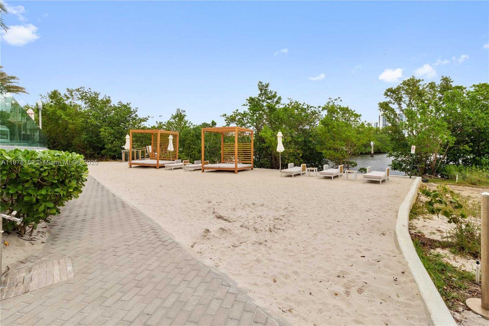 Small Image of 16385 BISCAYNE BLVD #1921, North Miami Beach Number 15