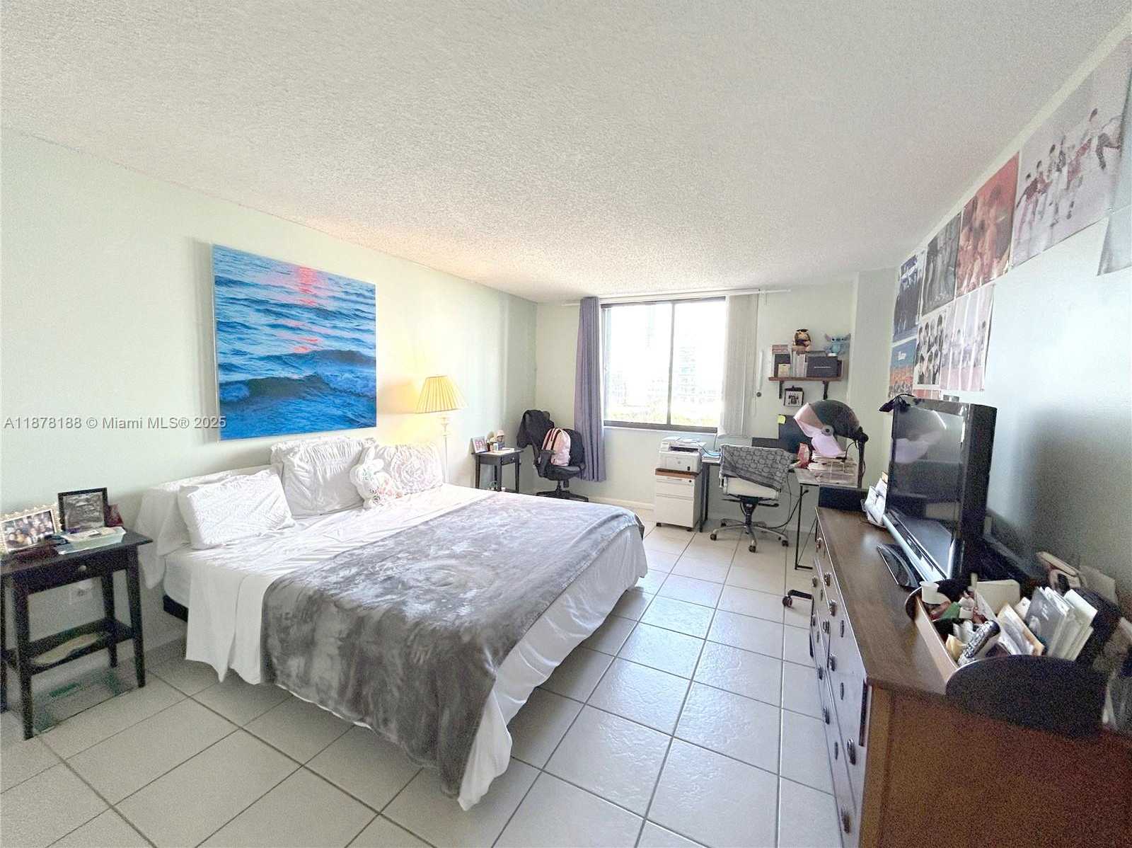 Small Image of 540 BRICKELL KEY DR #811, Miami Number 17