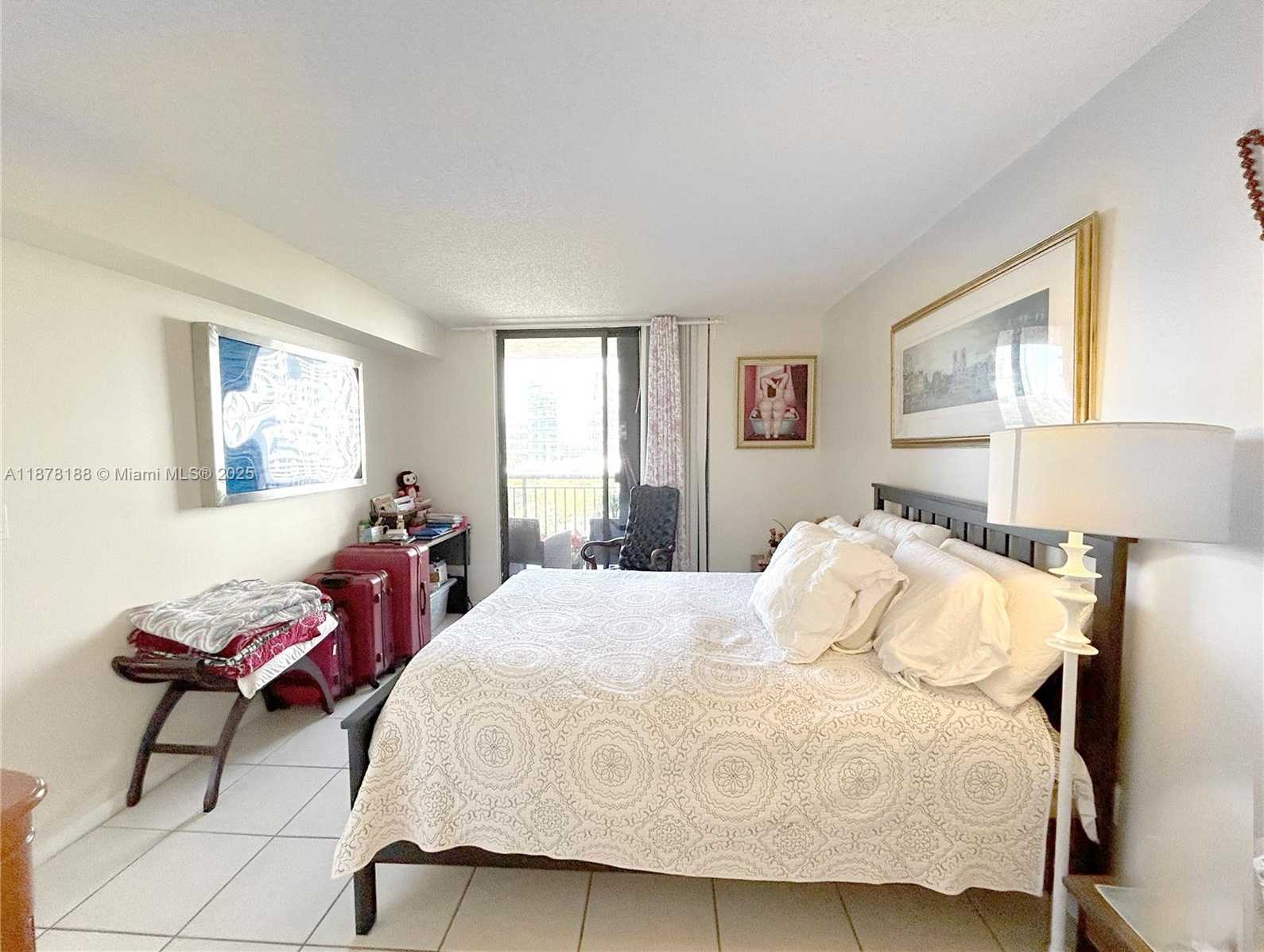 Small Image of 540 BRICKELL KEY DR #811, Miami Number 23
