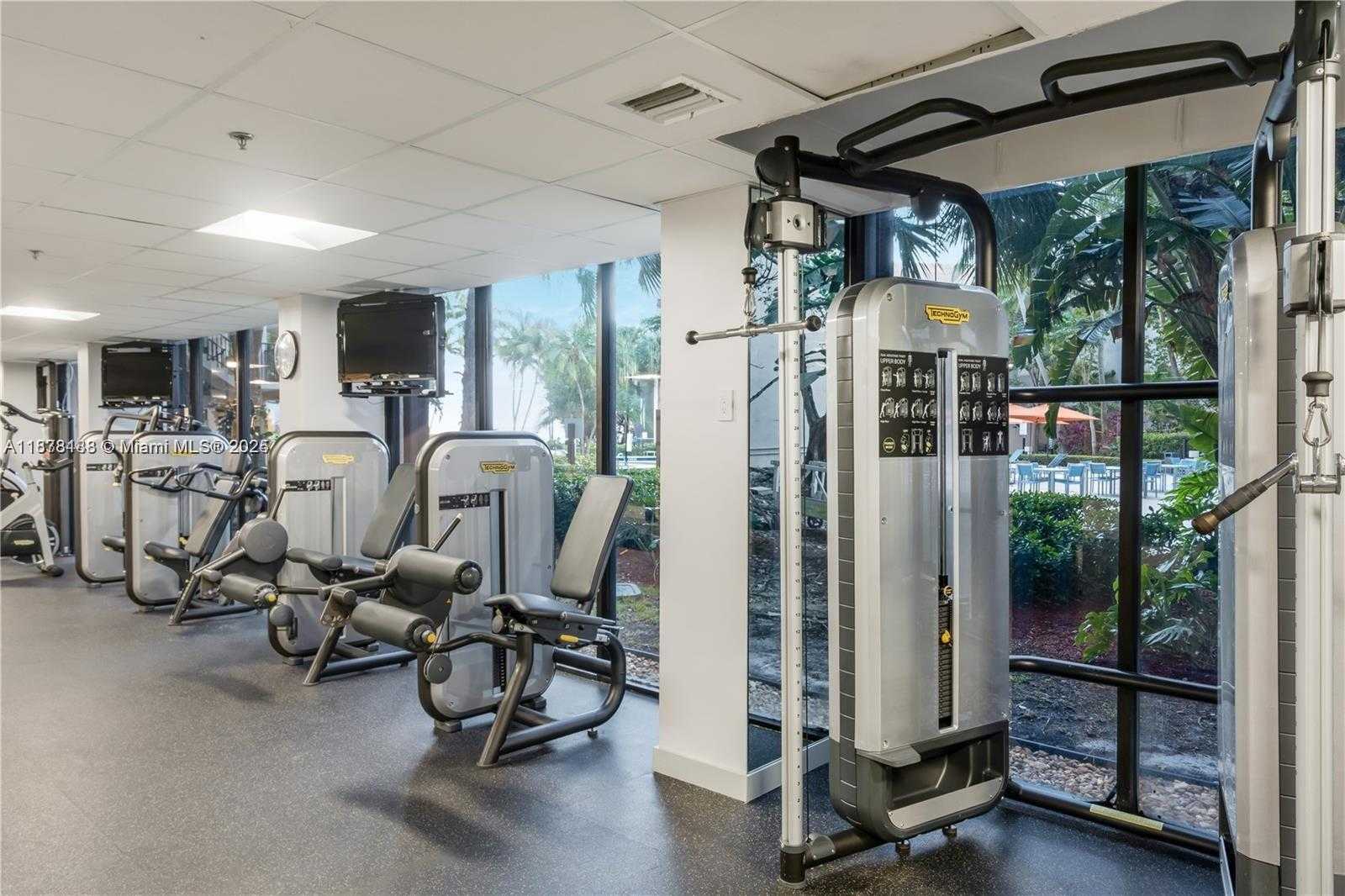 Small Image of 540 BRICKELL KEY DR #811, Miami Number 6