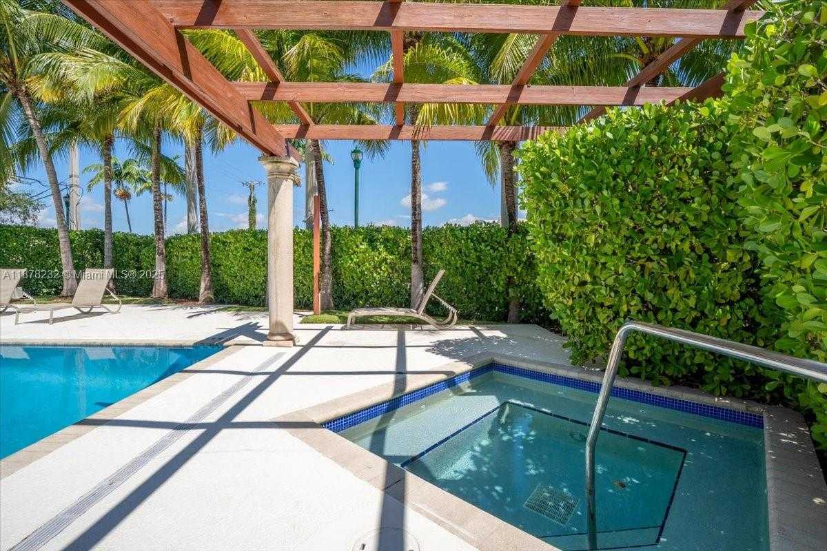 Small Image of 2802 NORTH EAST 184TH TER, Aventura Number 30