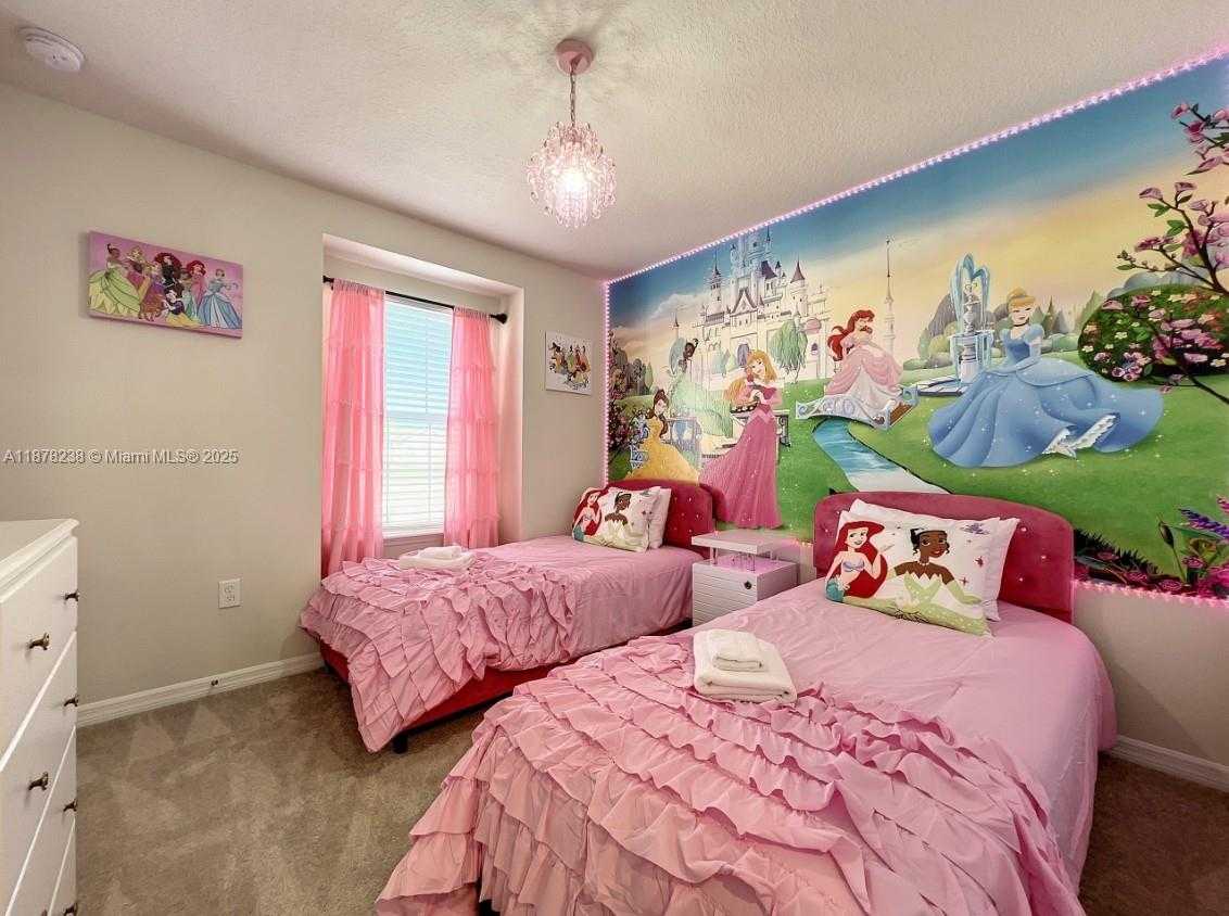 Small Image of 3878 LANA AVE, Davenport Number 11