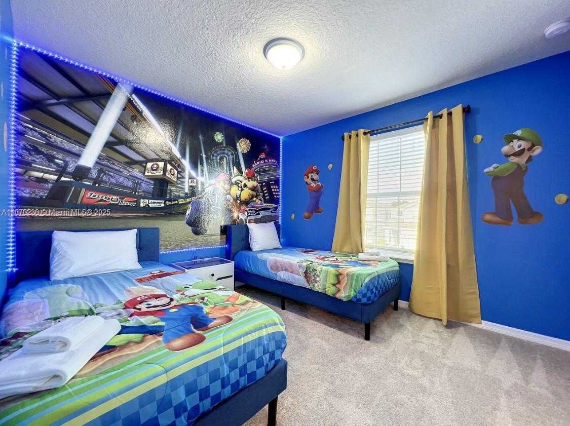 Small Image of 3878 LANA AVE, Davenport Number 14