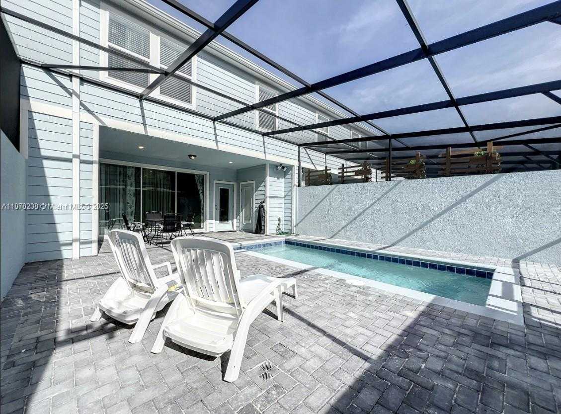 Small Image of 3878 LANA AVE, Davenport Number 47