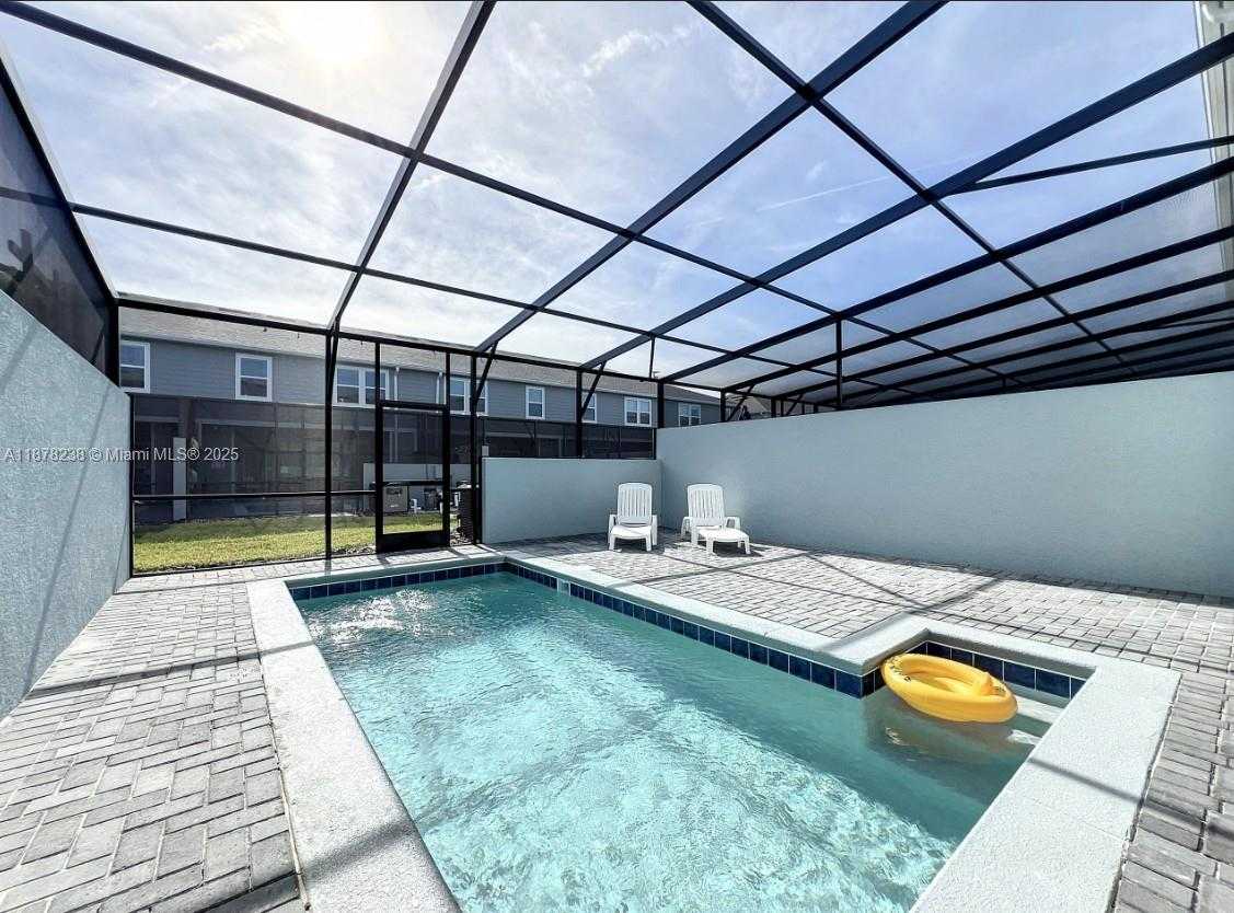 Small Image of 3878 LANA AVE, Davenport Number 49
