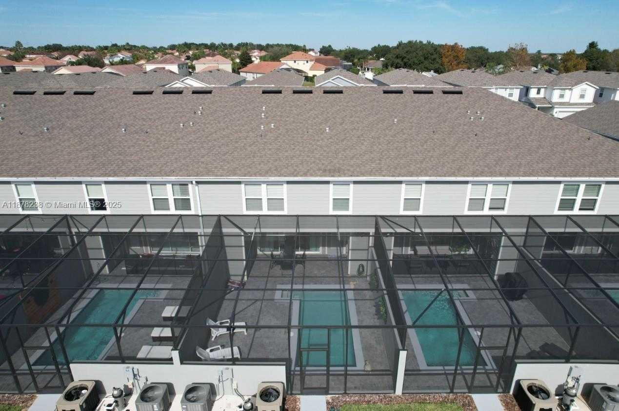 Small Image of 3878 LANA AVE, Davenport Number 54