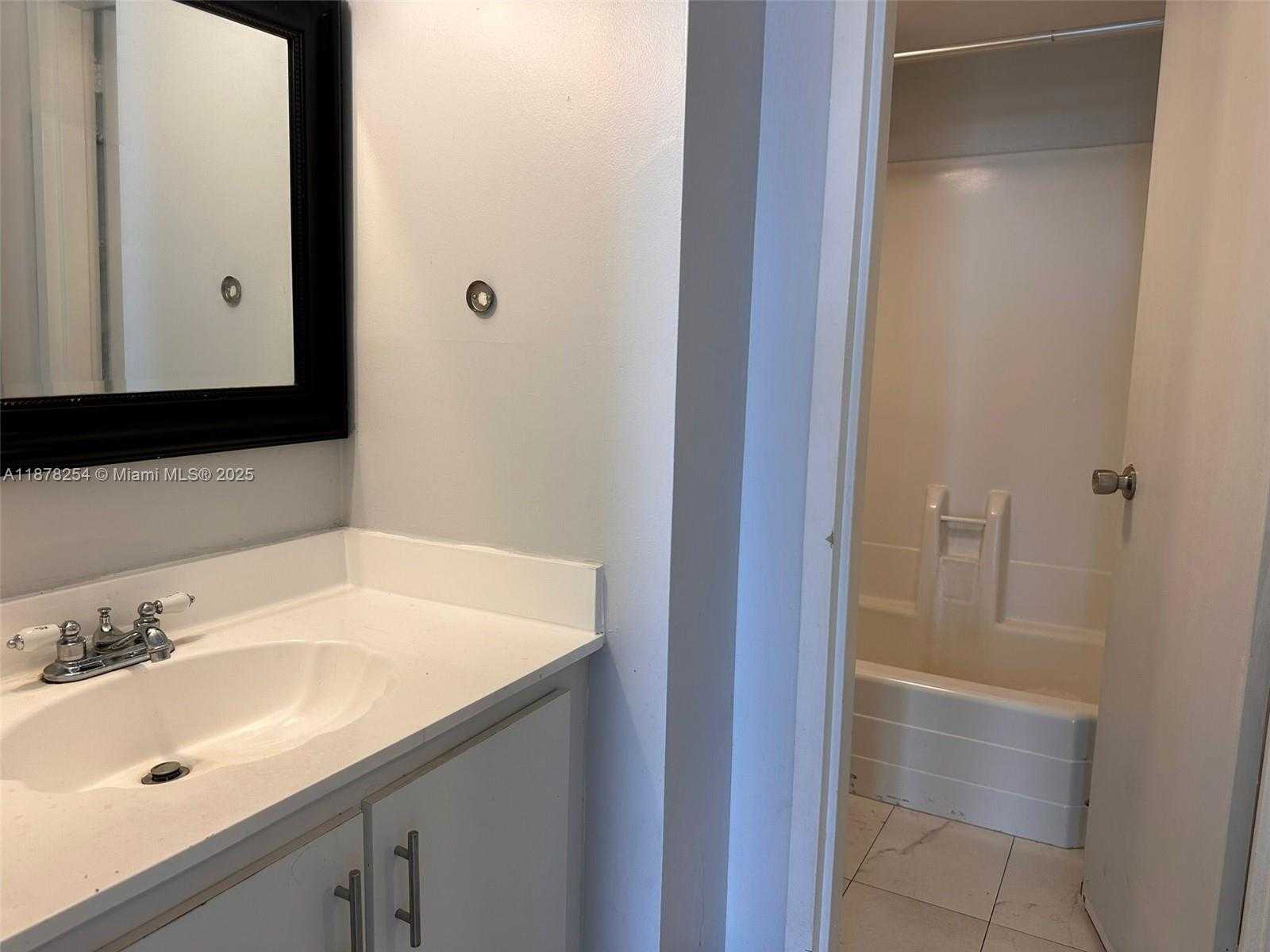 Small Image of 2350 NORTH EAST 135TH ST #1406, North Miami Number 11