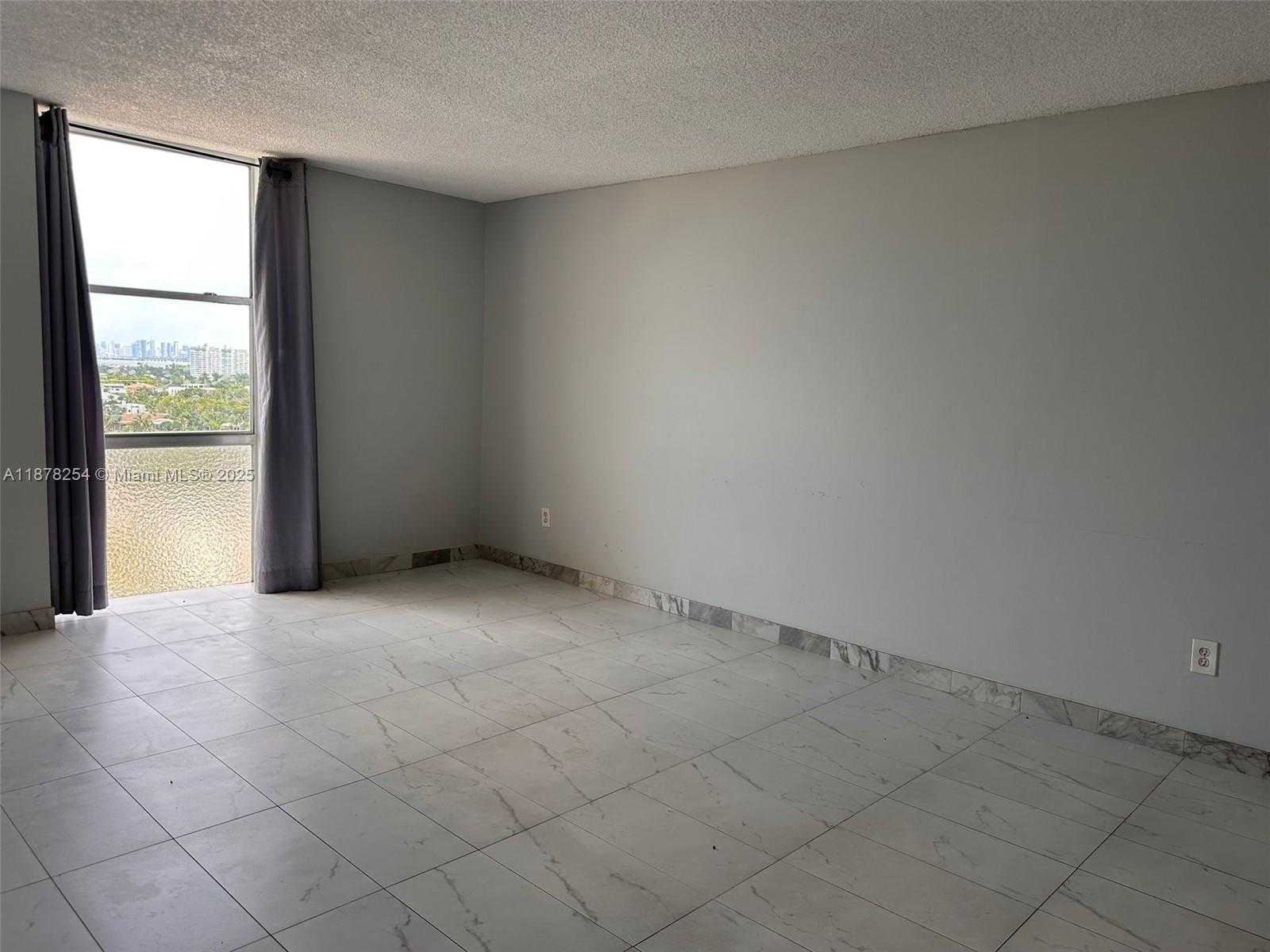 Small Image of 2350 NORTH EAST 135TH ST #1406, North Miami Number 4