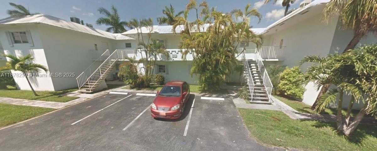 Small Image of 7680 SOUTH WEST 82ND ST #H121, Miami Number 12