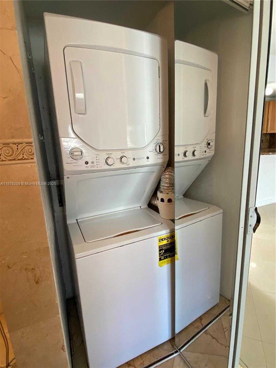 Small Image of 7680 SOUTH WEST 82ND ST #H121, Miami Number 4