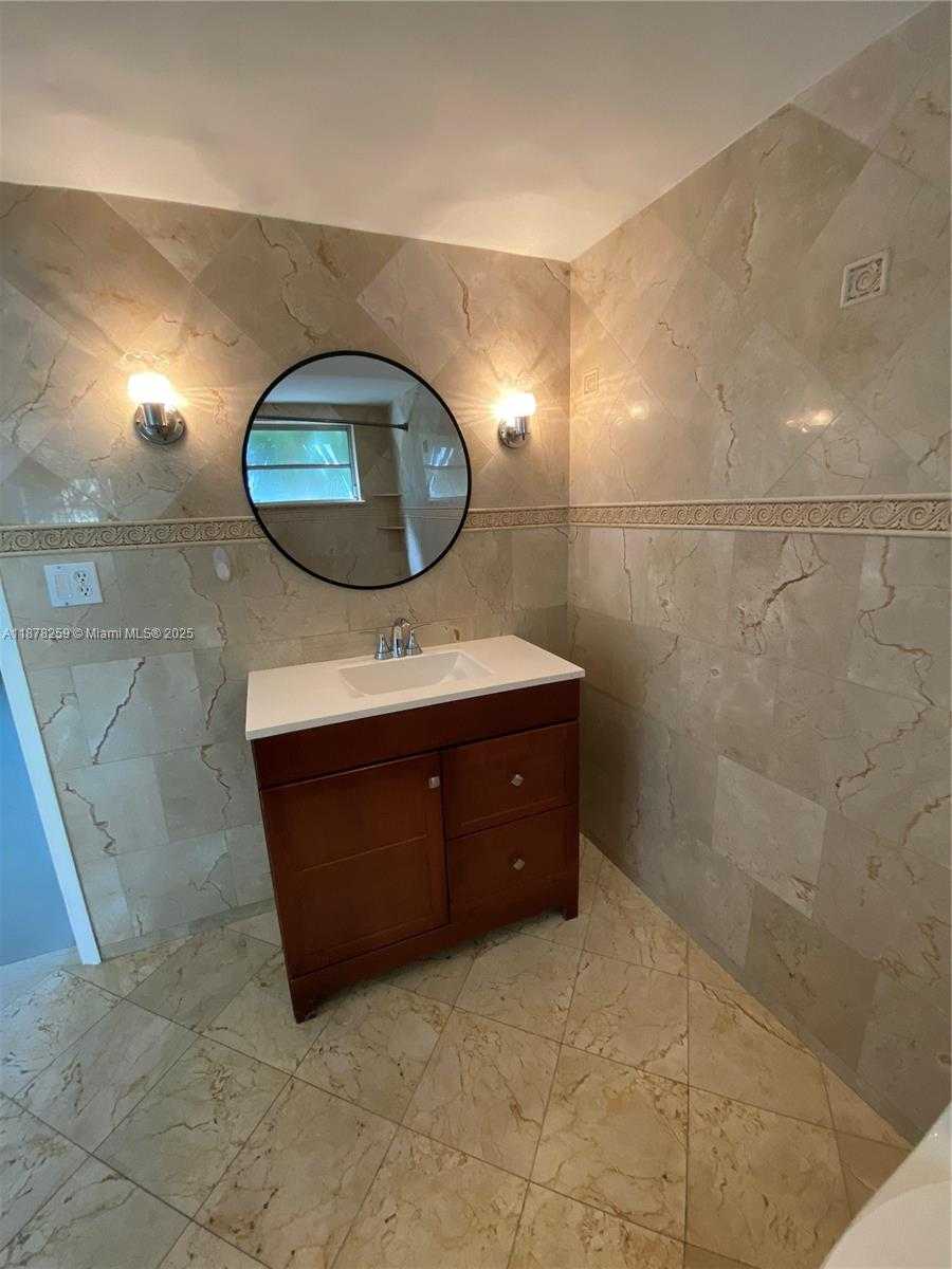 Small Image of 7680 SOUTH WEST 82ND ST #H121, Miami Number 8