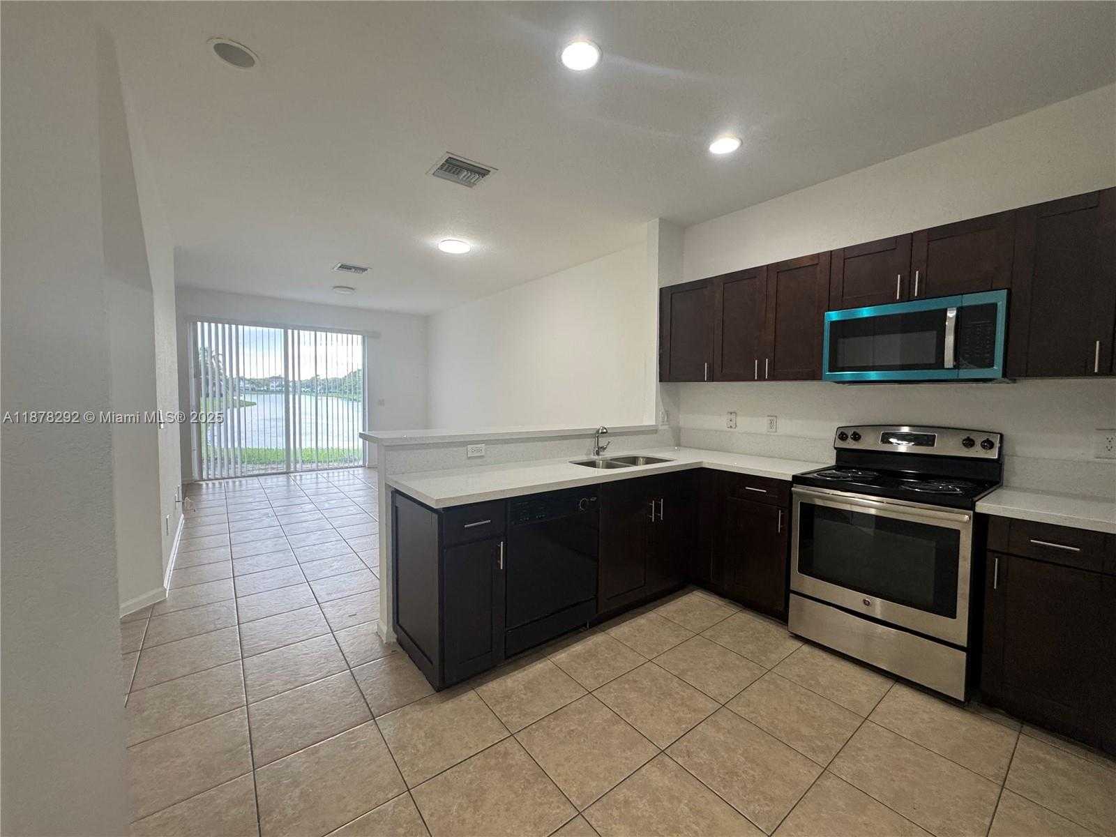 Small Image of 1415 NORTH WEST 34TH WAY, Lauderhill Number 13