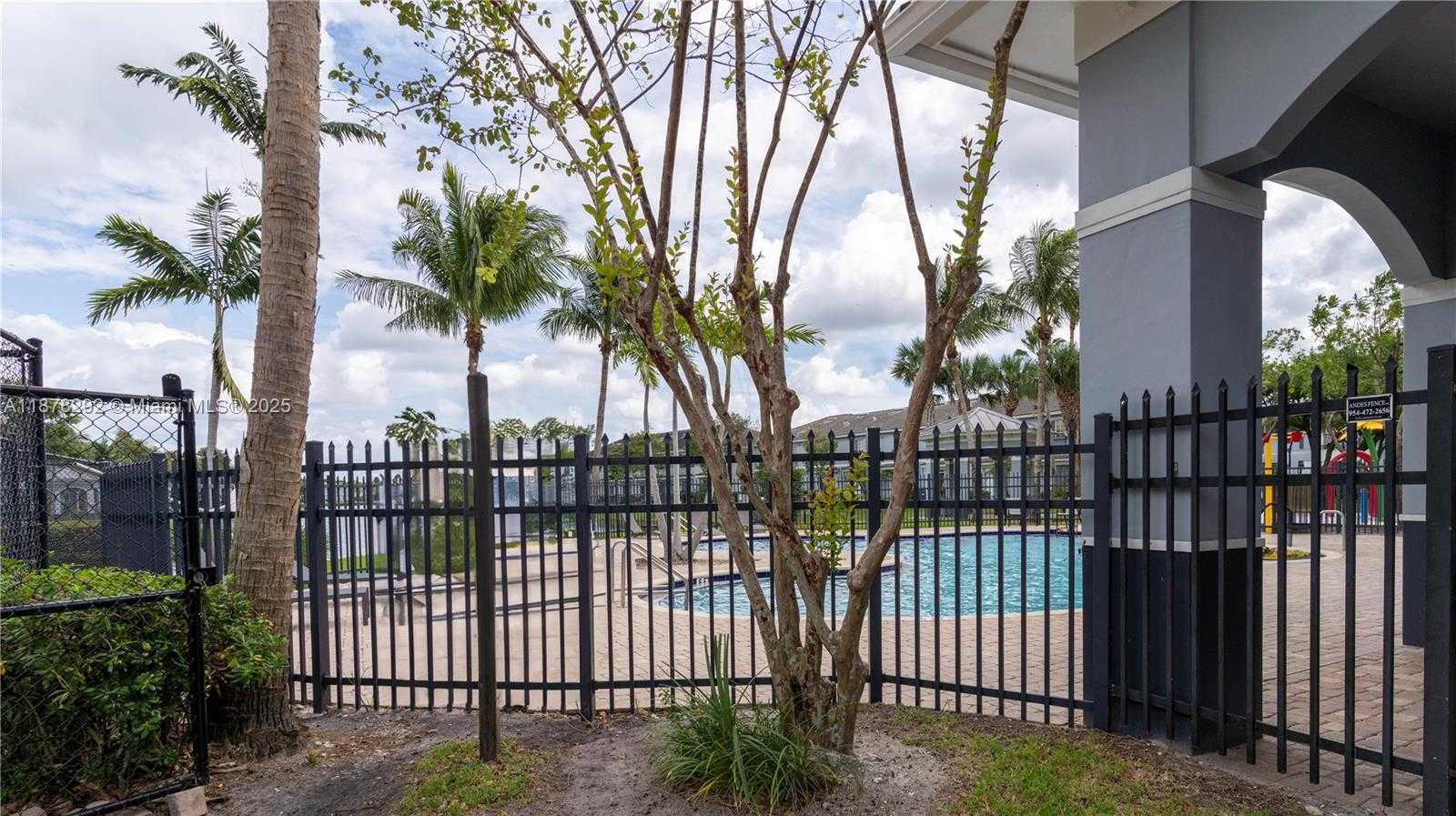 Small Image of 1415 NORTH WEST 34TH WAY, Lauderhill Number 4