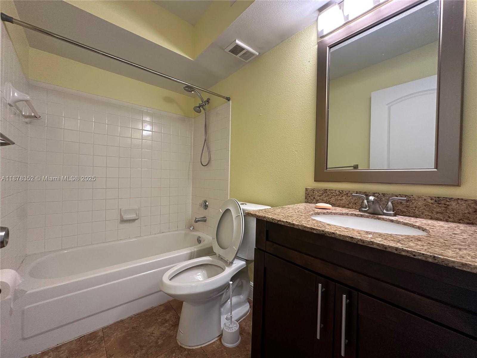 Small Image of 2627 NORTH WEST 33RD ST #2209, Oakland Park Number 28