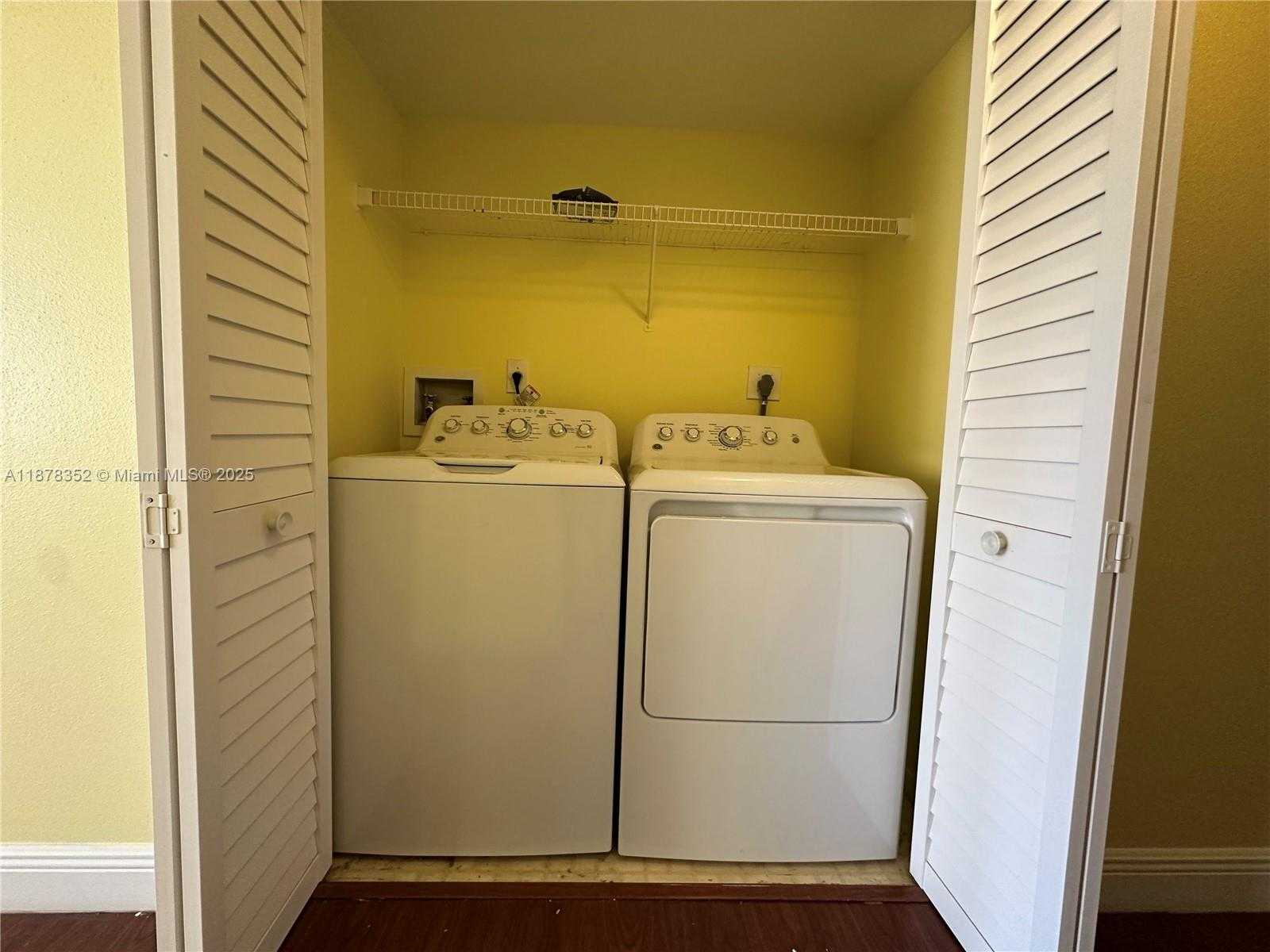 Small Image of 2627 NORTH WEST 33RD ST #2209, Oakland Park Number 30