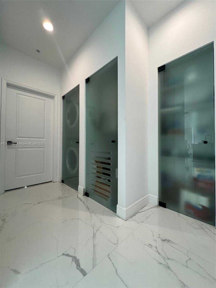 Small Image of 7910 HARBOR ISLAND DR #1202, North Bay Village Number 11