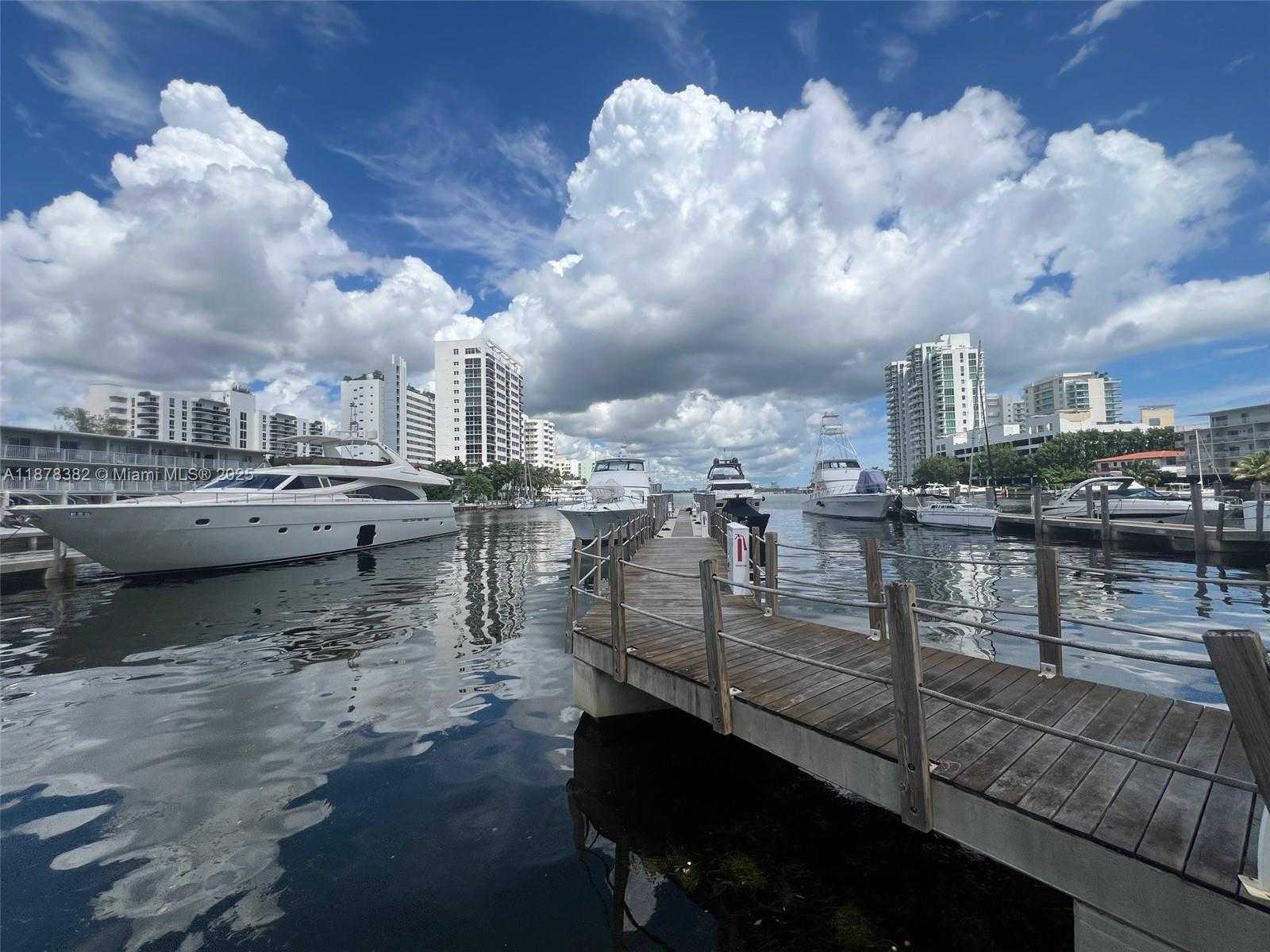 Small Image of 7910 HARBOR ISLAND DR #1202, North Bay Village Number 36