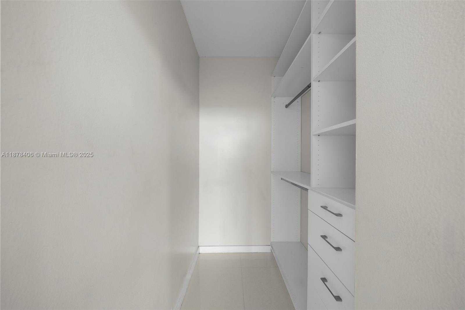 Small Image of 7601 EAST TREASURE DR #PH216, North Bay Village Number 16