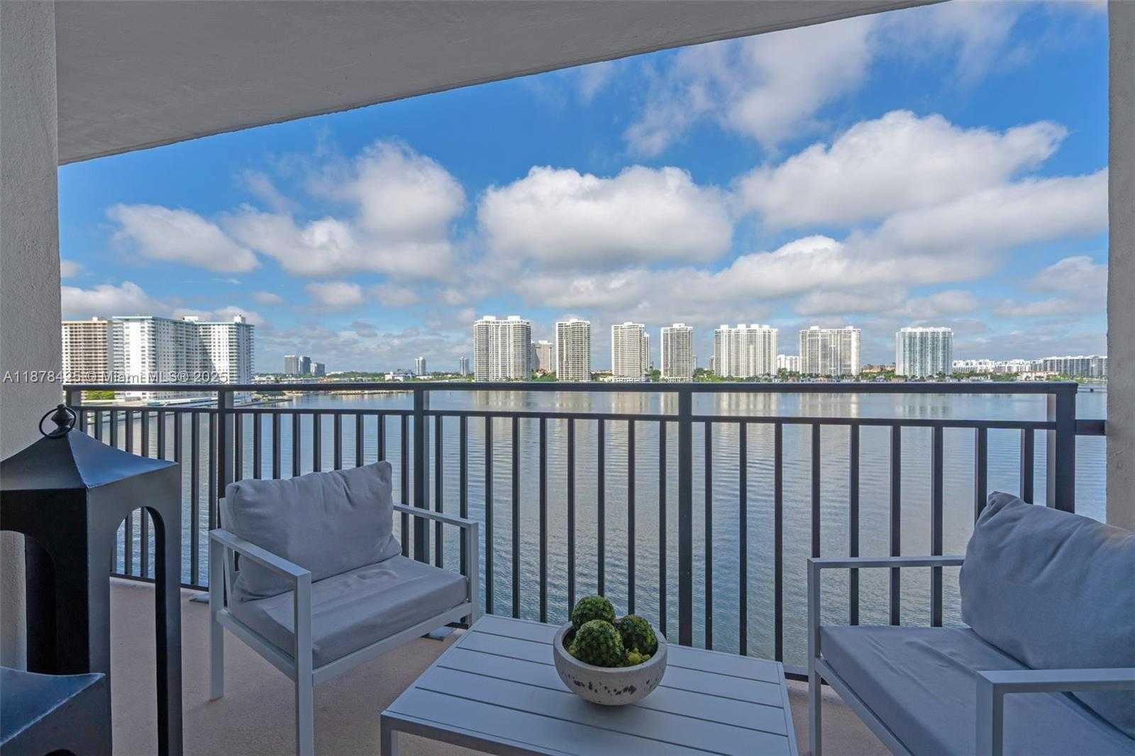 Small Image of 17720 NORTH BAY RD #903, Sunny Isles Beach Number 26