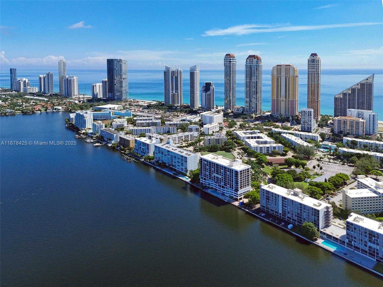 Small Image of 17720 NORTH BAY RD #903, Sunny Isles Beach Number 44