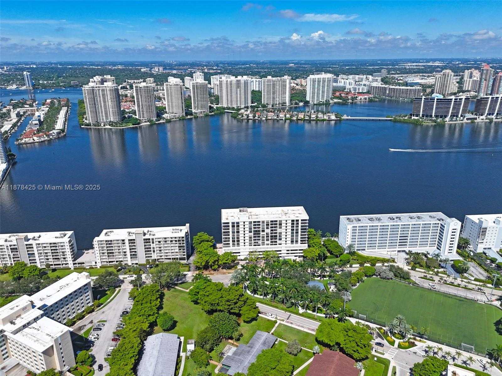 Small Image of 17720 NORTH BAY RD #903, Sunny Isles Beach Number 48
