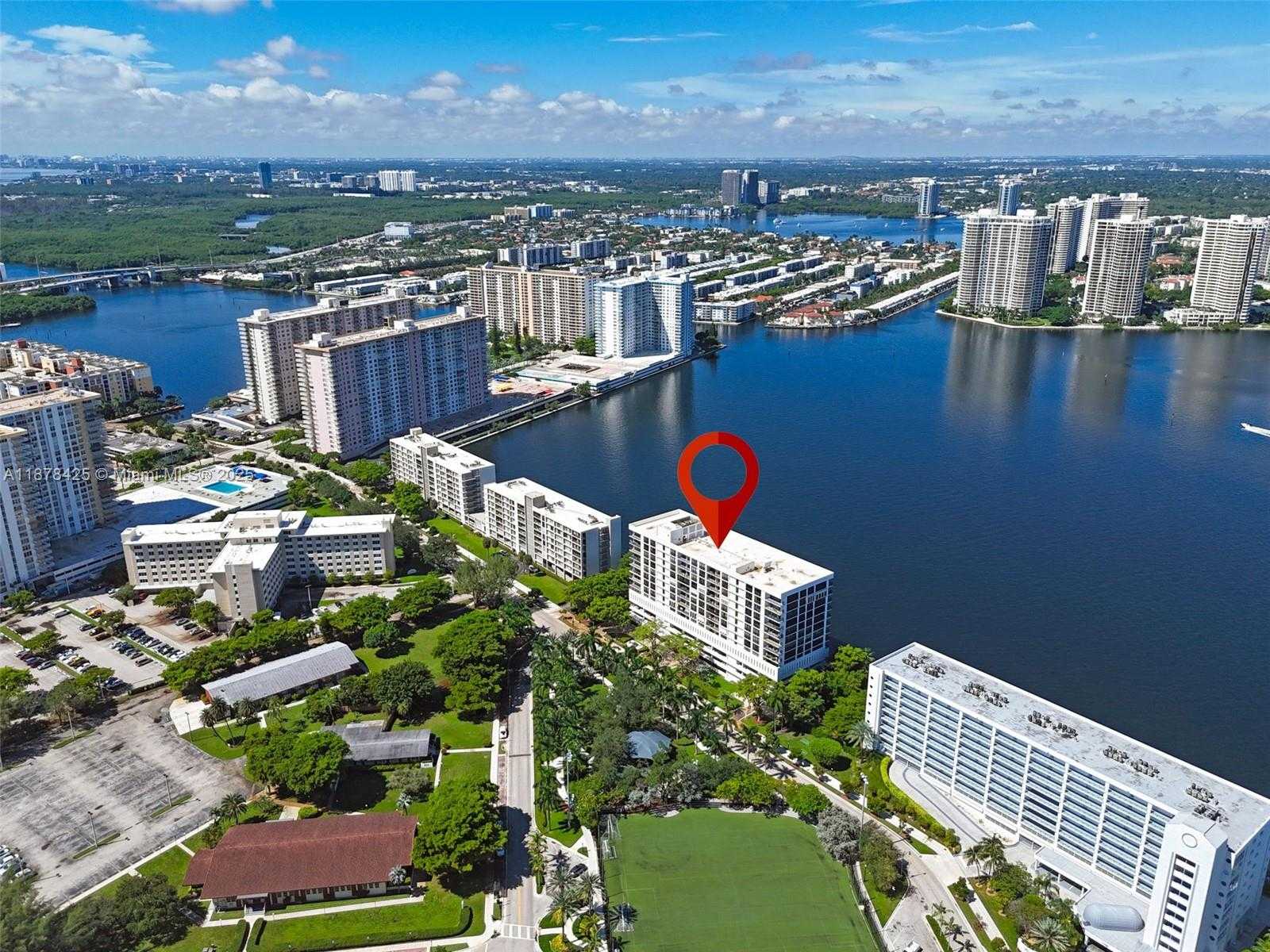 Small Image of 17720 NORTH BAY RD #903, Sunny Isles Beach Number 49