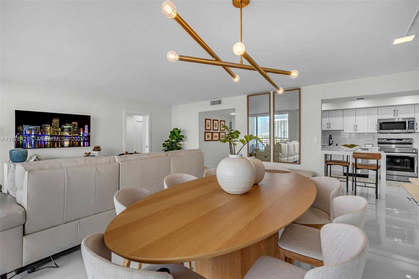 Small Image of 17720 NORTH BAY RD #903, Sunny Isles Beach Number 7