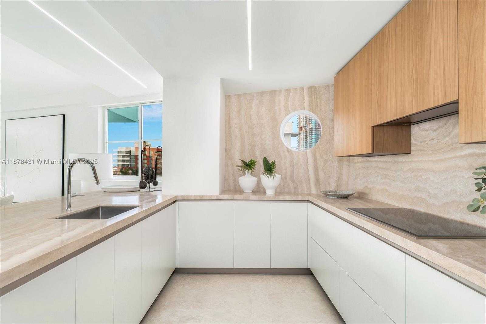 Small Image of 226 OCEAN DR #7F/7G, Miami Beach Number 35