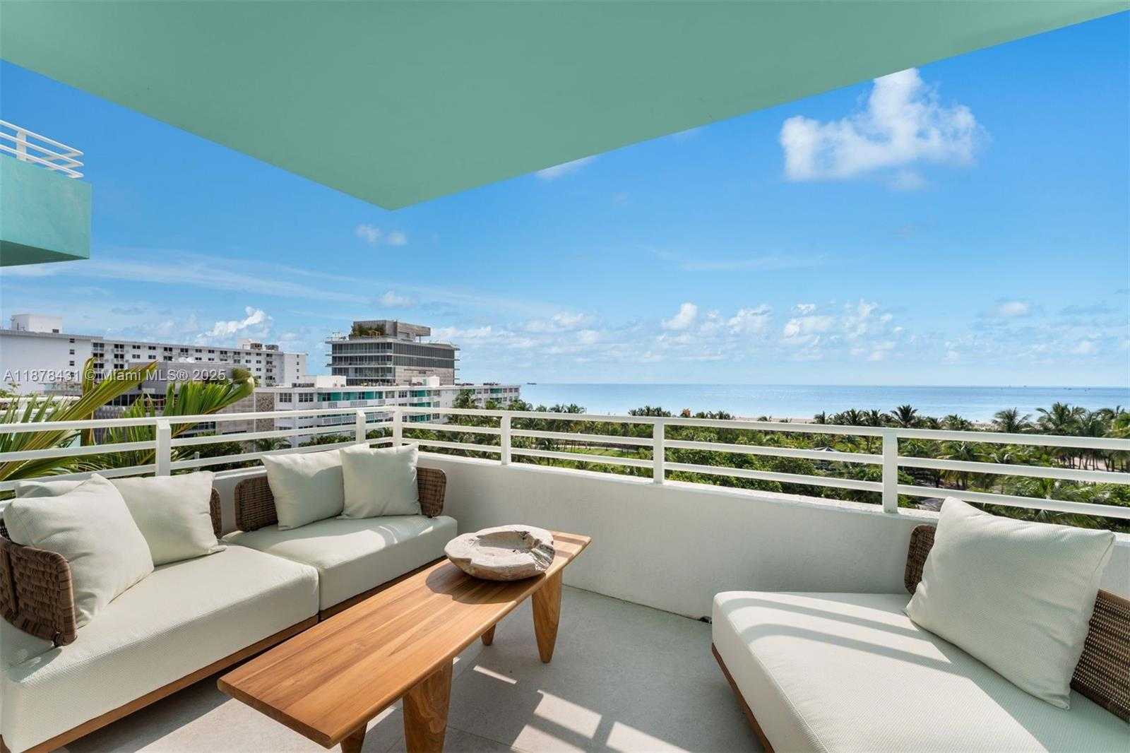 Small Image of 226 OCEAN DR #7F/7G, Miami Beach Number 47