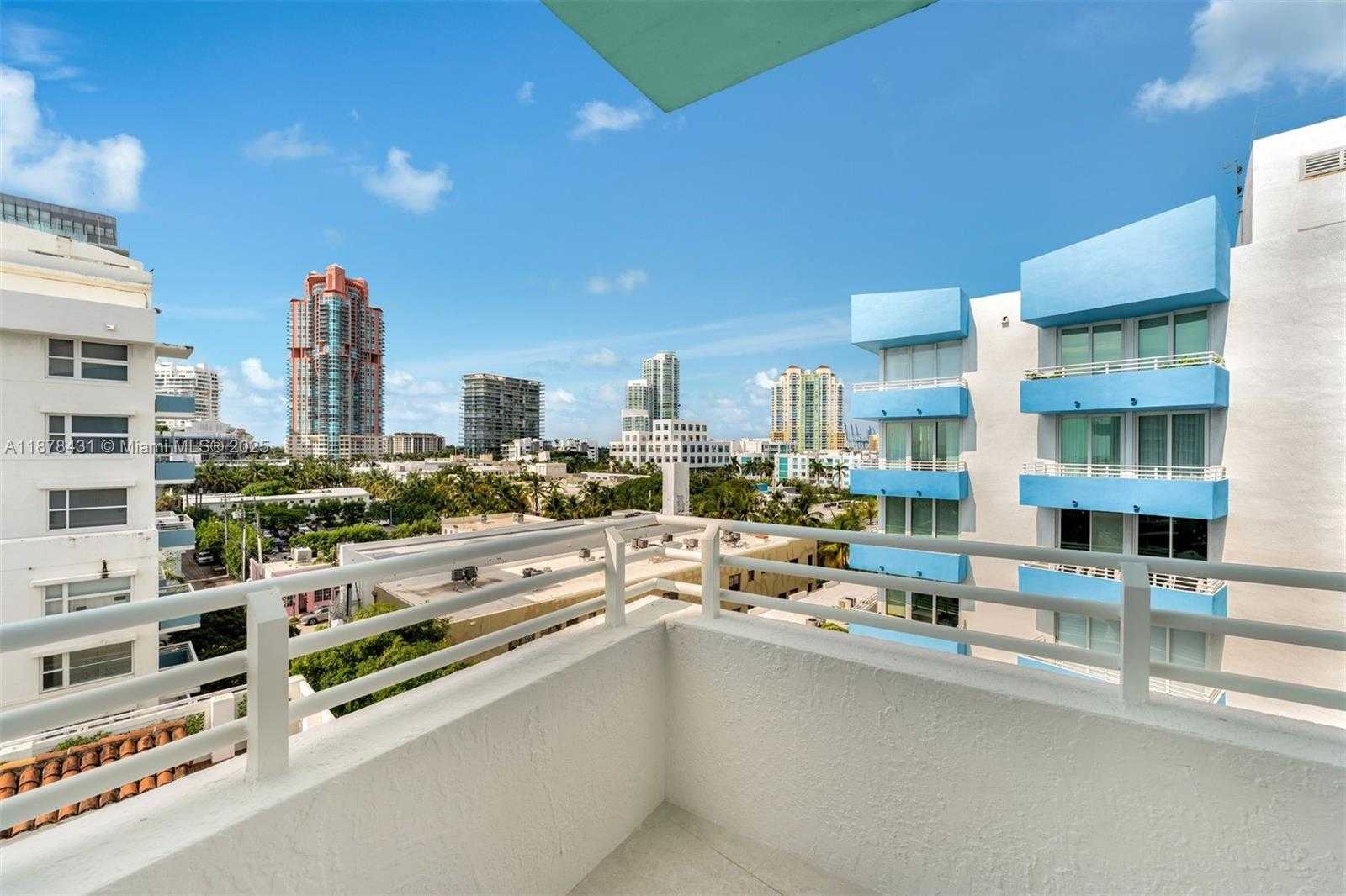 Small Image of 226 OCEAN DR #7F/7G, Miami Beach Number 54