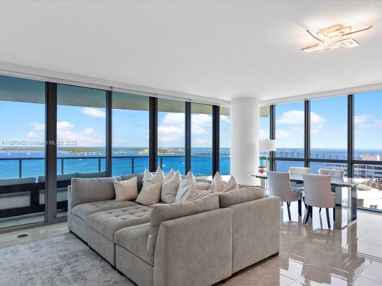 Small Image of 1331 BRICKELL BAY DR #1811, Miami Number 4