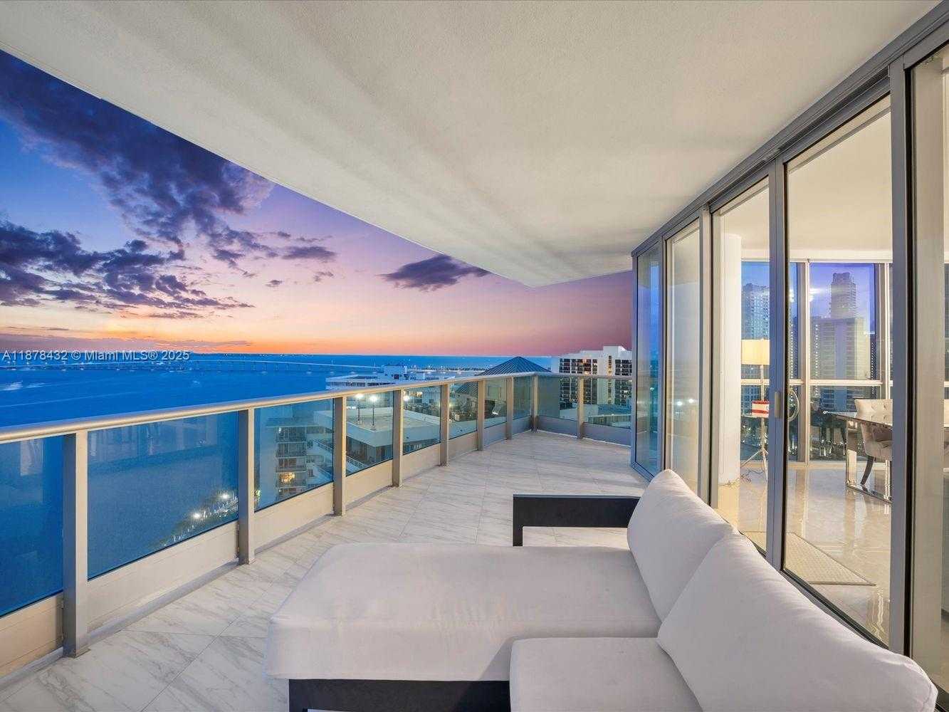 Small Image of 1331 BRICKELL BAY DR #1811, Miami Number 40