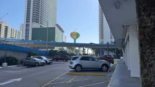 Small Image of Hallandale Beach Number 4