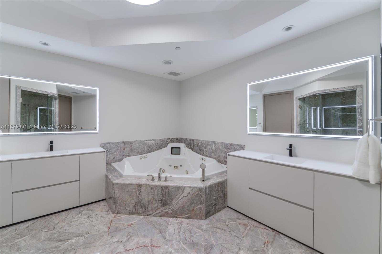 Small Image of 16051 COLLINS AVE #2102, Sunny Isles Beach Number 18