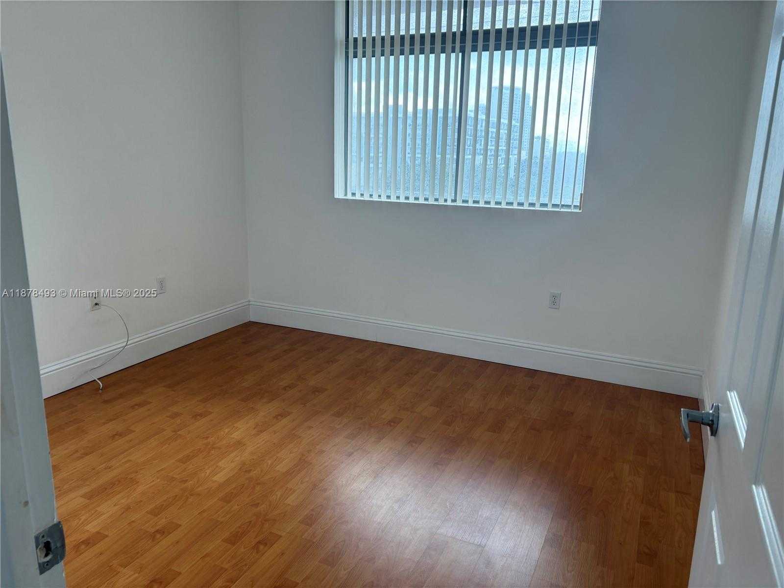 Small Image of 140 SOUTH DIXIE HWY #411, Hollywood Number 11