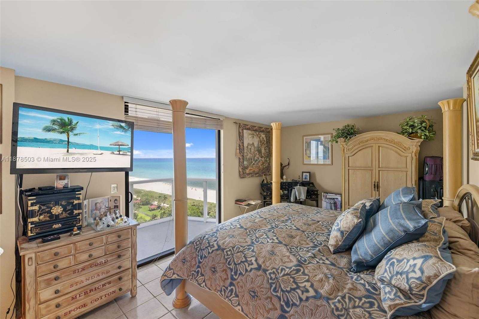Small Image of 2401 COLLINS AVE #1712, Miami Beach Number 23