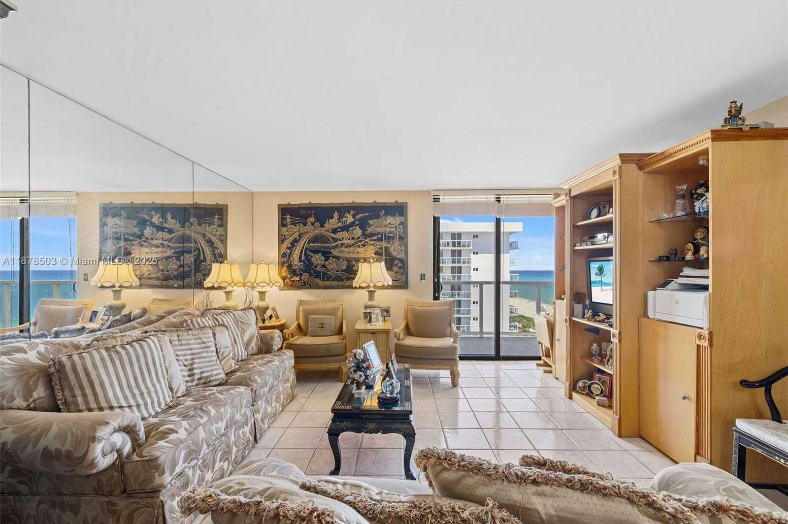 Small Image of 2401 COLLINS AVE #1712, Miami Beach Number 8
