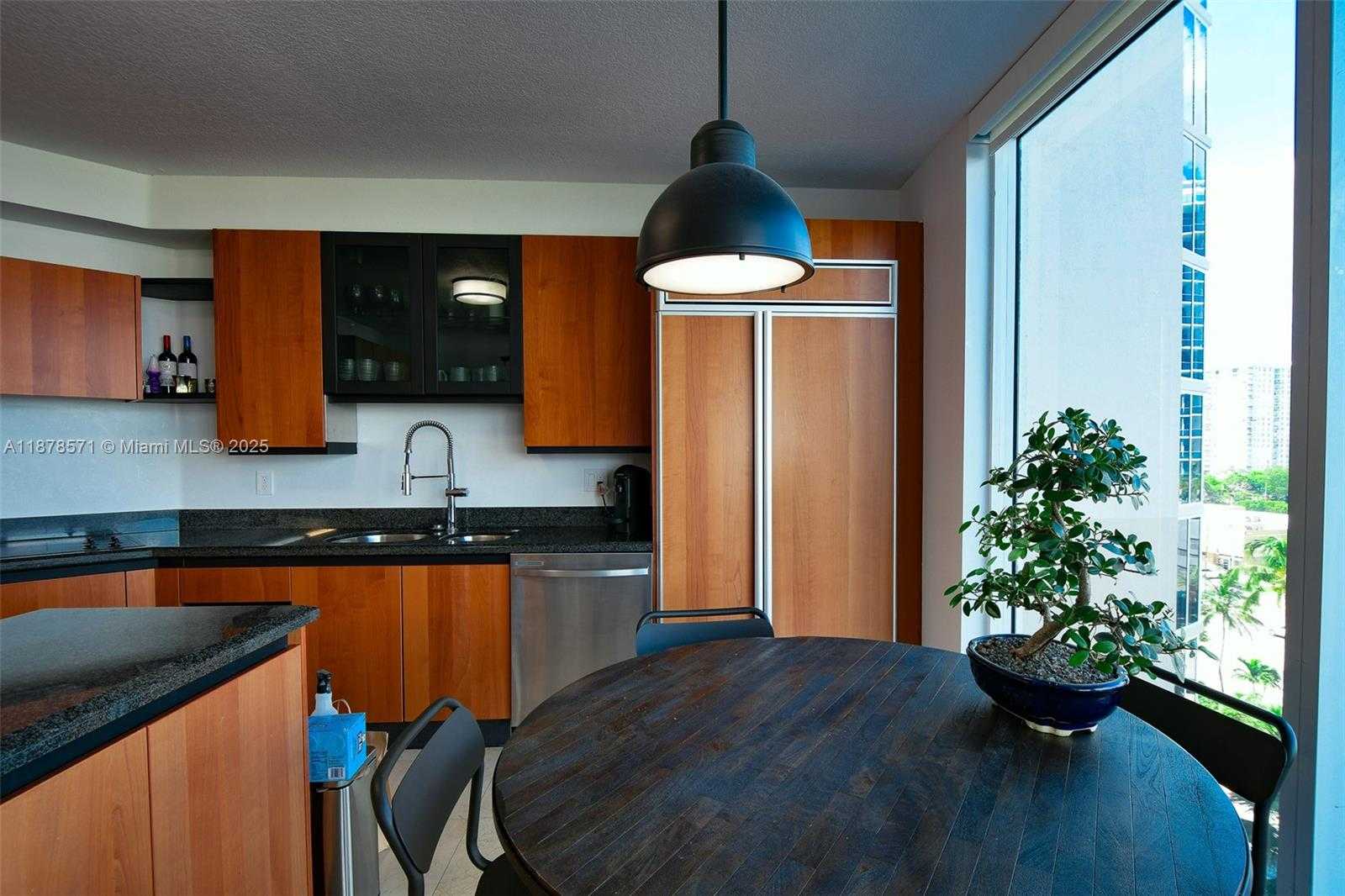 Small Image of 17555 COLLINS AVE #704, Sunny Isles Beach Number 14