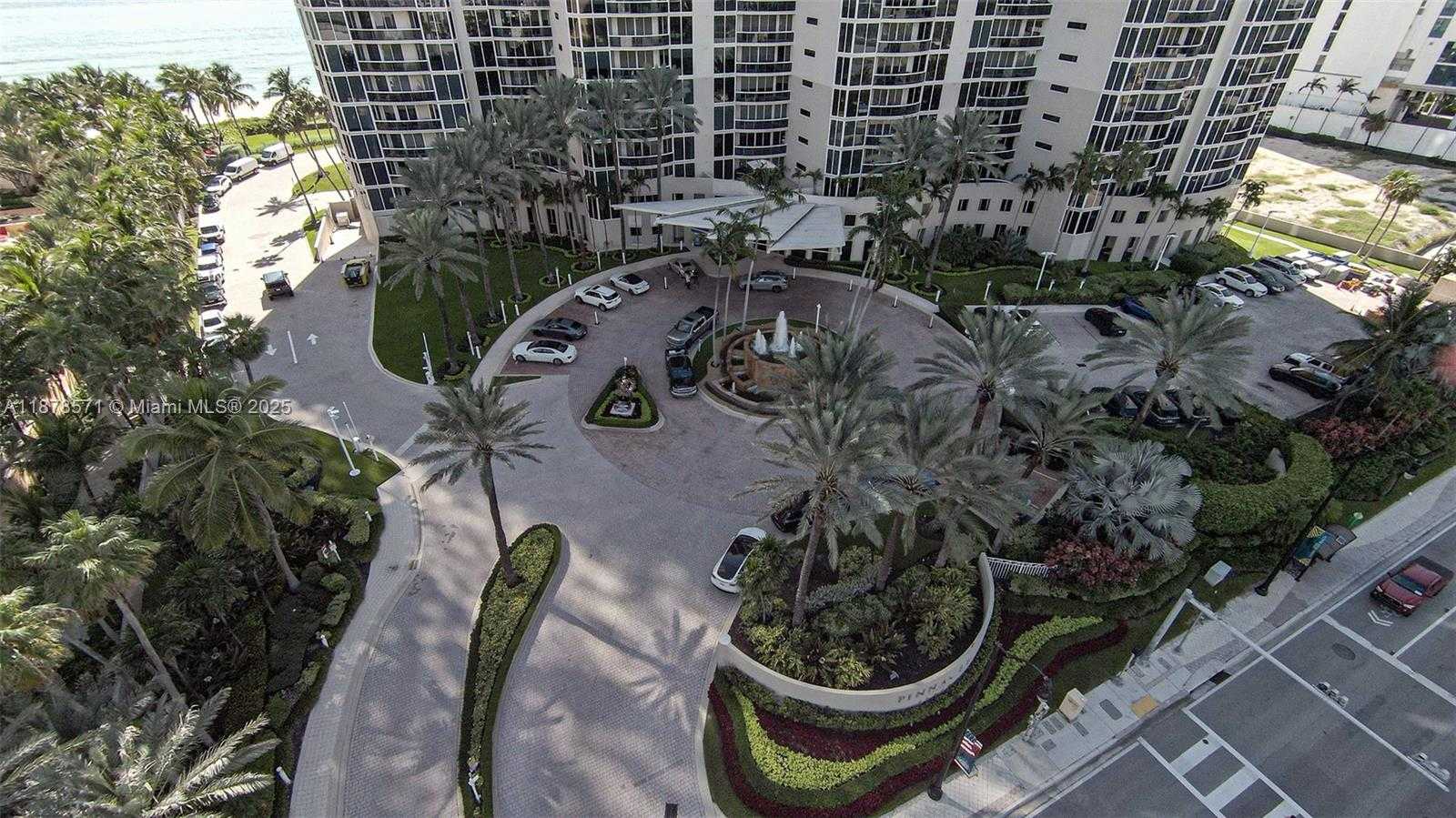 Small Image of 17555 COLLINS AVE #704, Sunny Isles Beach Number 3