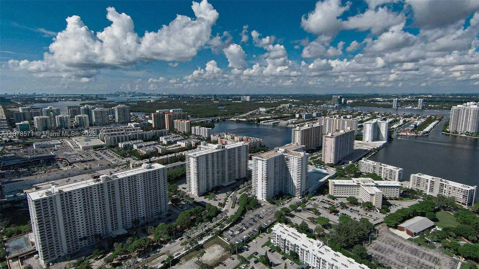 Small Image of 17555 COLLINS AVE #704, Sunny Isles Beach Number 45