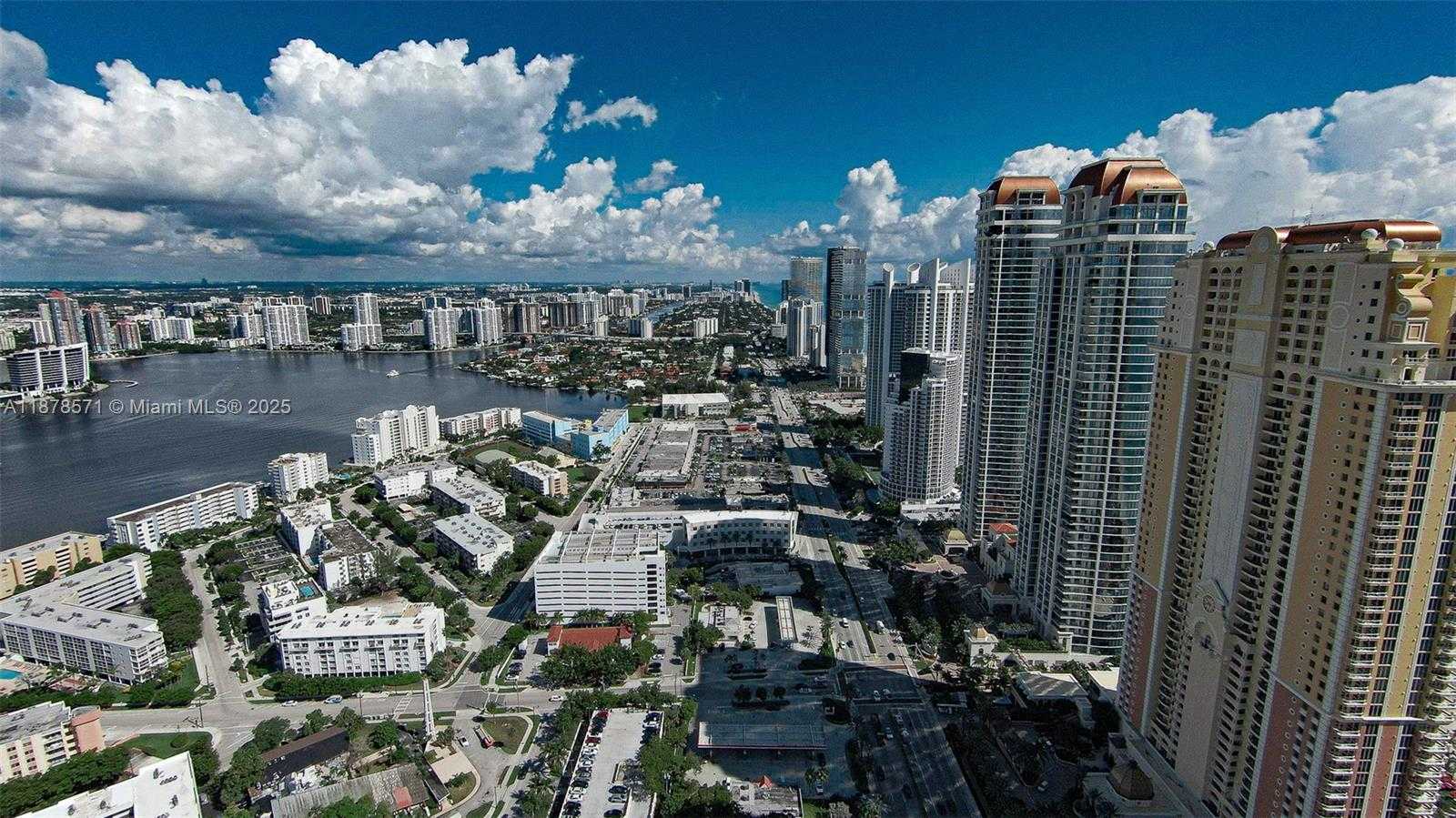 Small Image of 17555 COLLINS AVE #704, Sunny Isles Beach Number 5