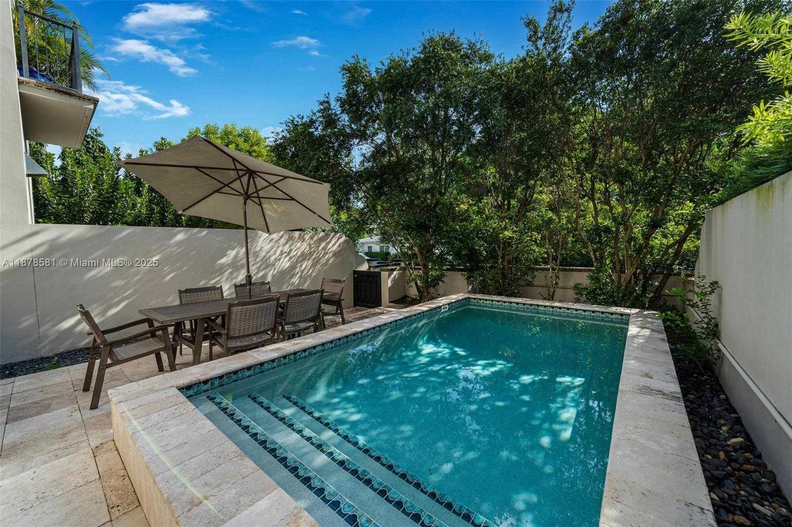 Small Image of 7561 SOUTH WEST 56TH CT, Miami Number 10