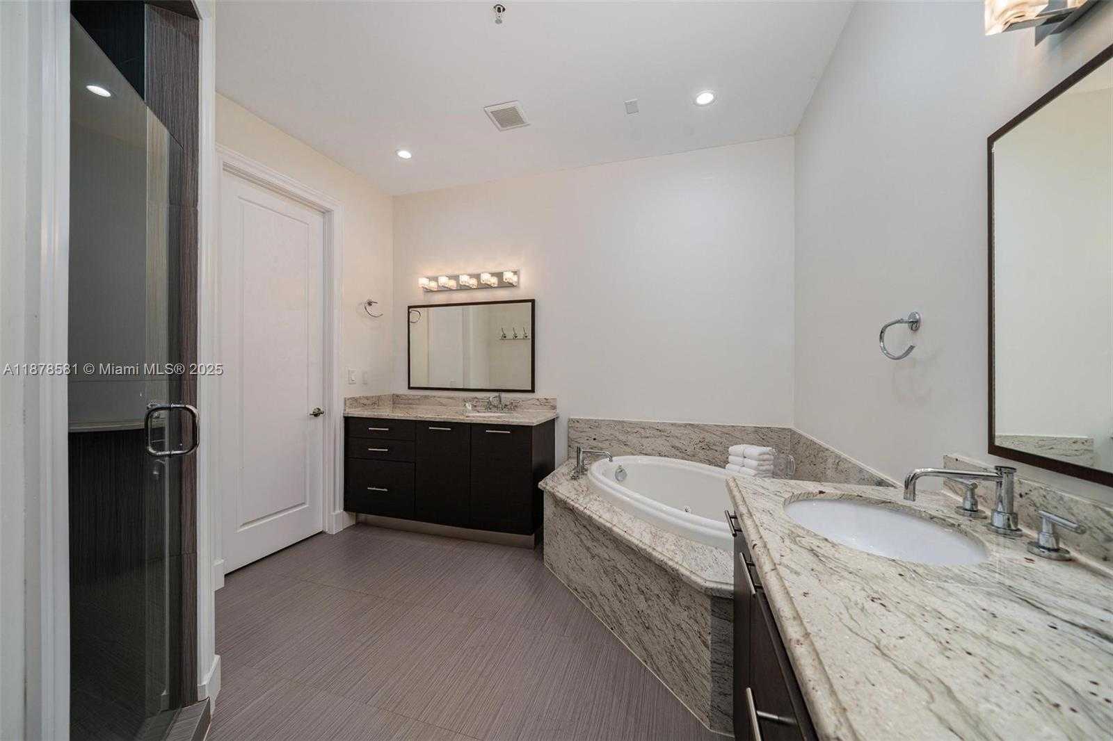 Small Image of 7561 SOUTH WEST 56TH CT, Miami Number 13