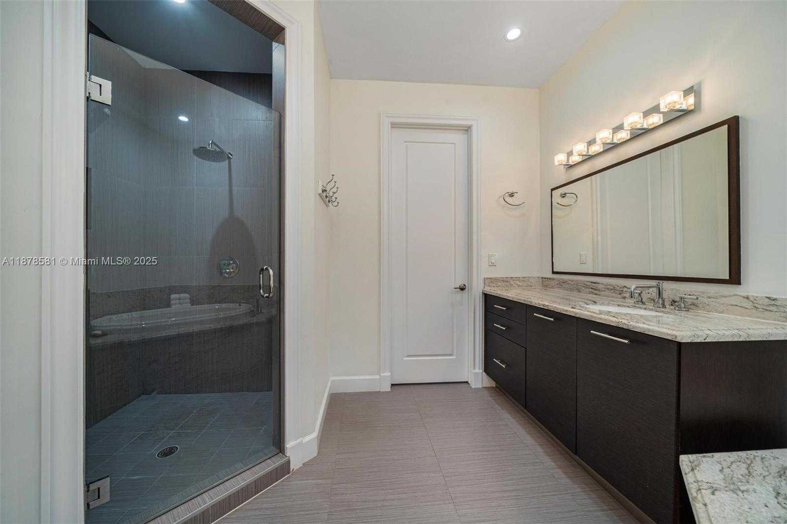 Small Image of 7561 SOUTH WEST 56TH CT, Miami Number 14