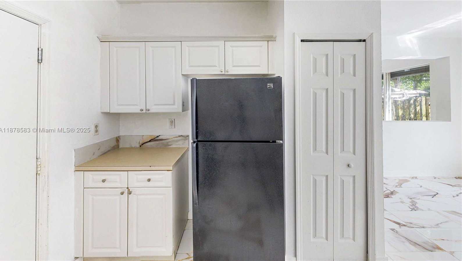 Small Image of 27345 SOUTH WEST 138TH CT, Homestead Number 14