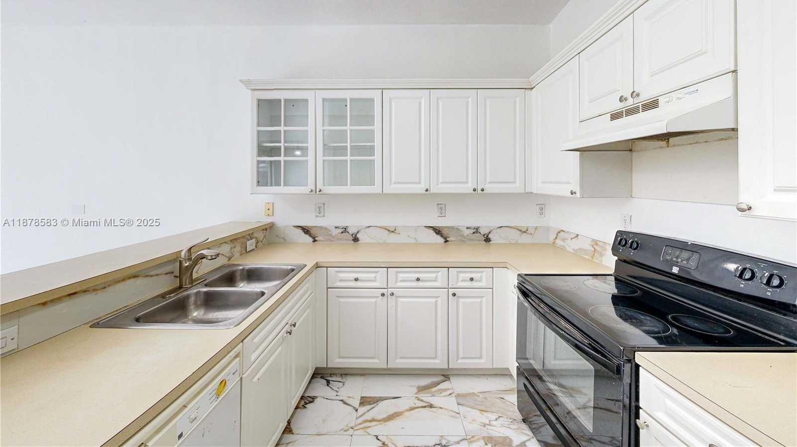 Small Image of 27345 SOUTH WEST 138TH CT, Homestead Number 17