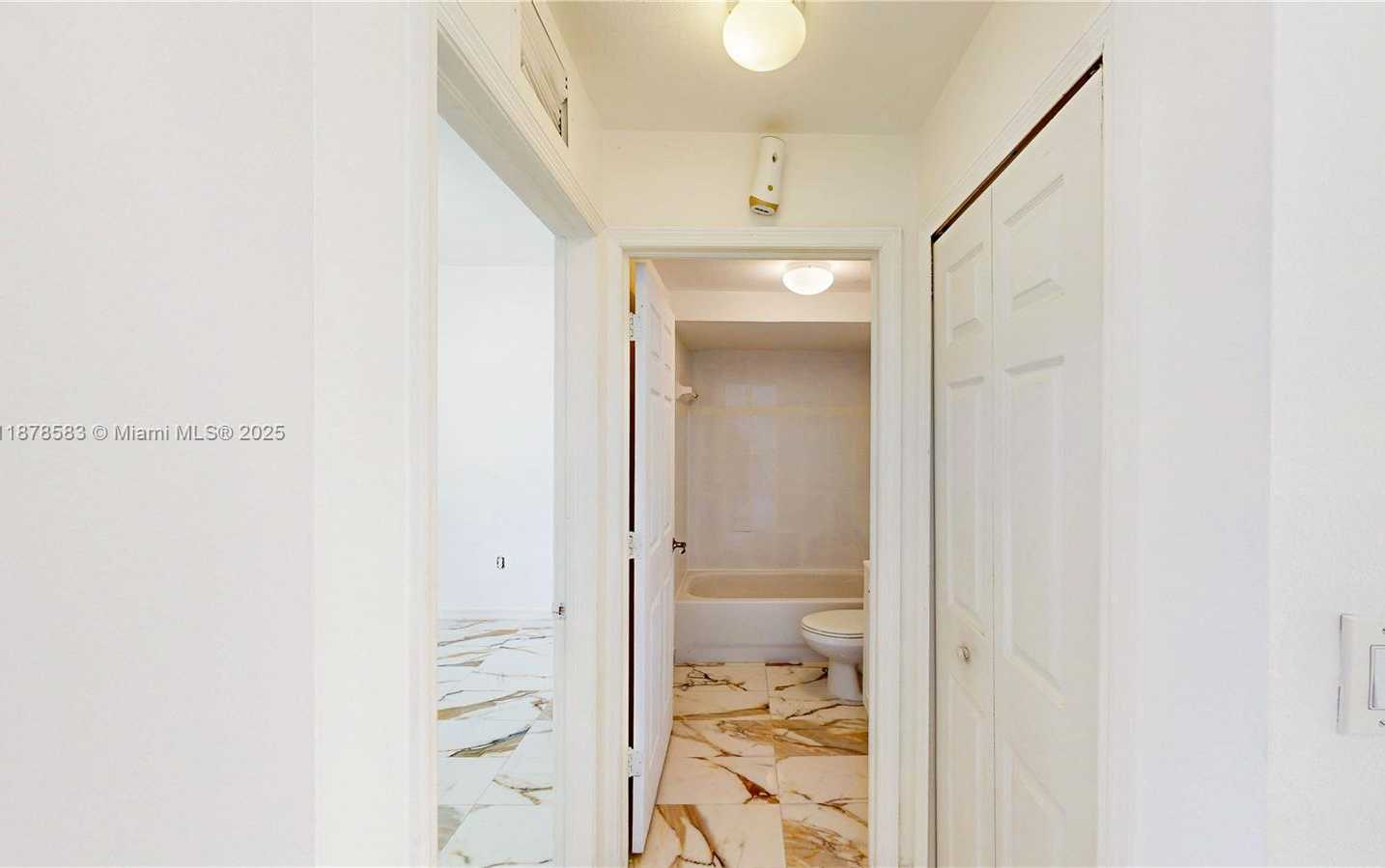 Small Image of 27345 SOUTH WEST 138TH CT, Homestead Number 19